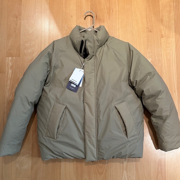 THISISNEVERTHAT Down Blouson Jacket NWT Size S - Picture 1 of 6